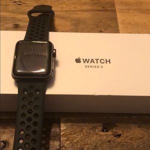 Apple Watch Series 3  38mm Case with Nike Band
